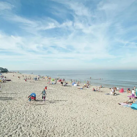 Vakantiehuis Beautiful In Near Seabeach *